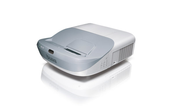 MX882UST